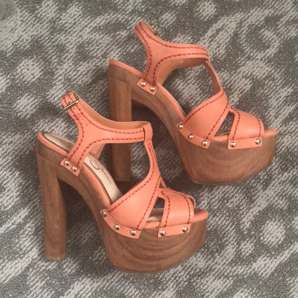 Jessica Simpson platform heels